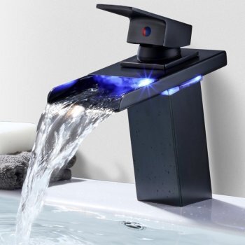 Смеситель для раковины LF-57 с LED подсветкой, черный