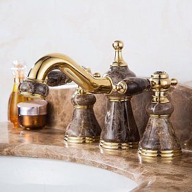 Смеситель для раковины на 3 отверстия GF-17