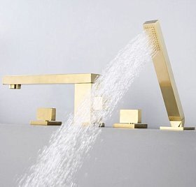 Смеситель на борт ванны FBB-55 золотой