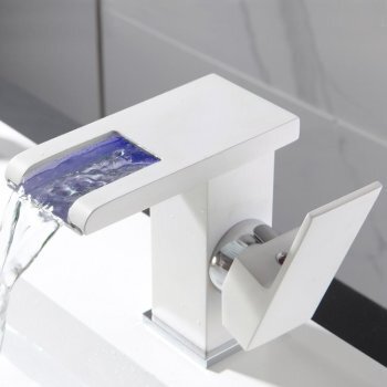 Смеситель для раковины LF-68 с LED подсветкой, белый