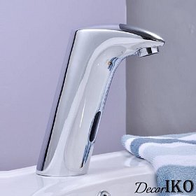 Сенсорный смеситель для умывальника SF-53