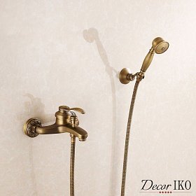 Смеситель для ванны с душем FSH-04 бронзовый