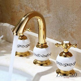 Смеситель для раковины на 3 отверстия GF-157 золотой