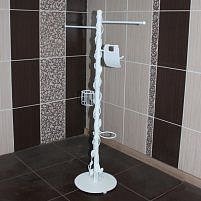 Кованые стойки и держатели для туалетной бумаги