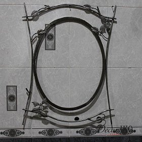 Зеркало в кованой оправе AM-70