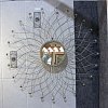 Зеркало в металлической оправе AM-09